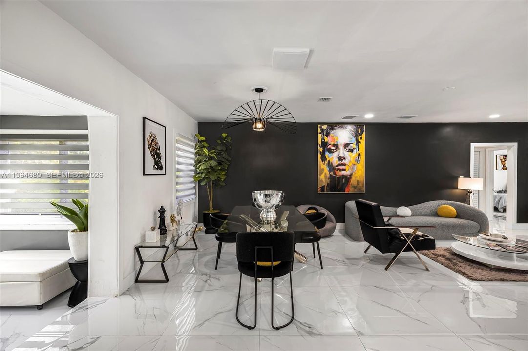 For Sale: $1,050,000 (3 beds, 3 baths, 1573 Square Feet)