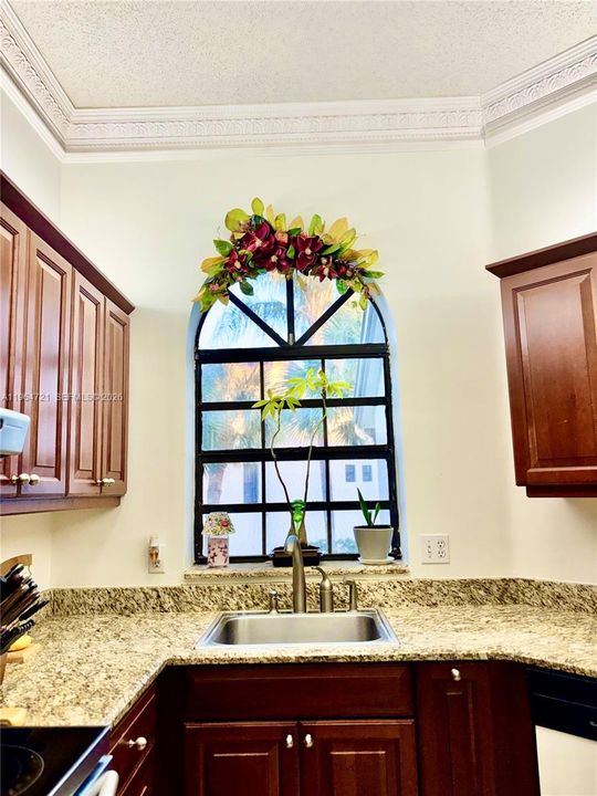 En Venta: $225,000 (3 camas, 2 baños, 1692 Pies cuadrados)