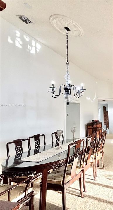 En Venta: $225,000 (3 camas, 2 baños, 1692 Pies cuadrados)