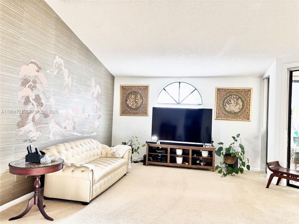 En Venta: $225,000 (3 camas, 2 baños, 1692 Pies cuadrados)