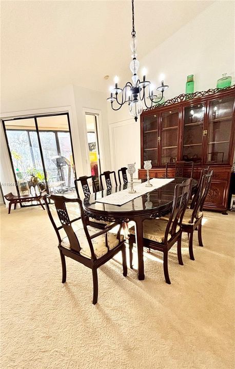 En Venta: $225,000 (3 camas, 2 baños, 1692 Pies cuadrados)