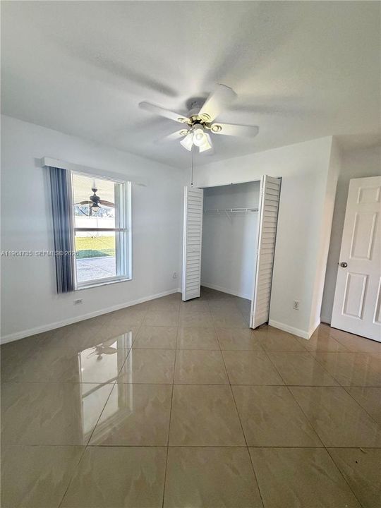 Recently Rented: $2,000 (3 beds, 2 baths, 1314 Square Feet)