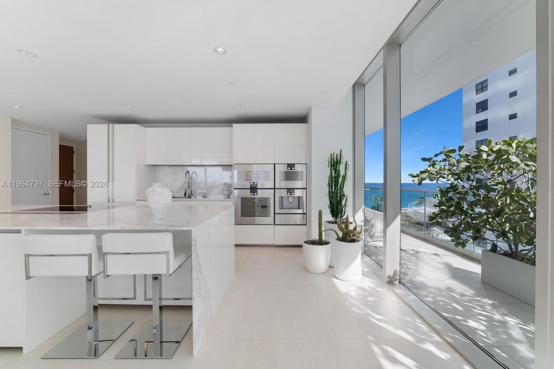 For Sale: $4,350,000 (2 beds, 2 baths, 1917 Square Feet)