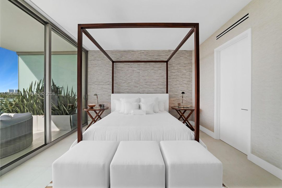 For Sale: $4,350,000 (2 beds, 2 baths, 1917 Square Feet)