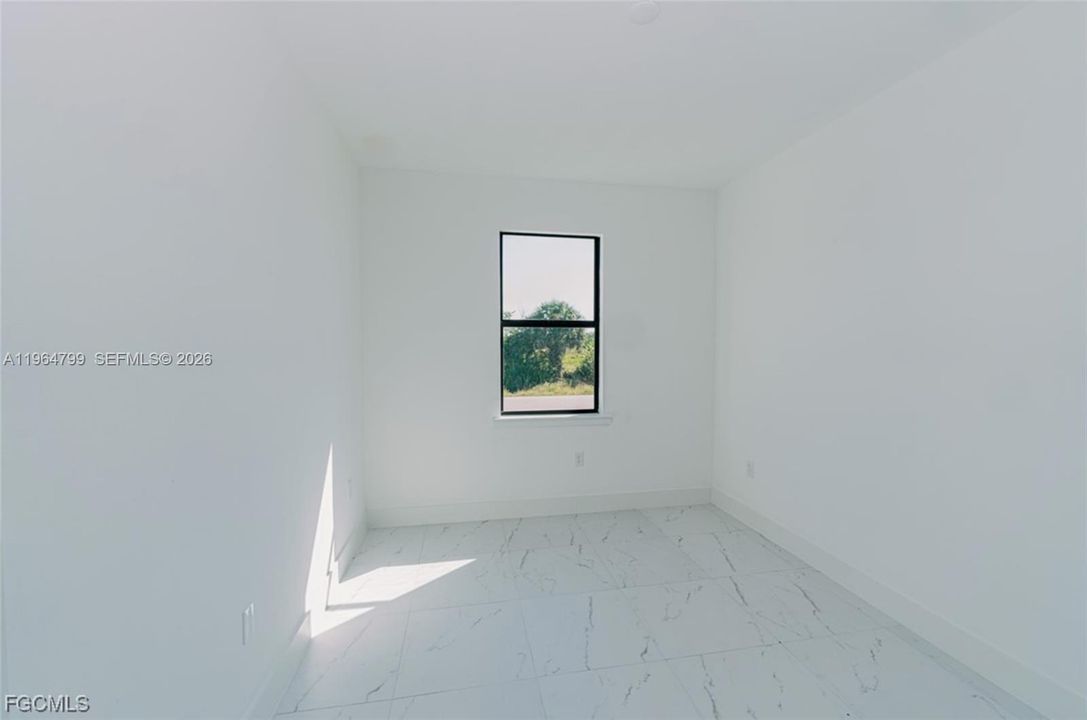For Sale: $489,000 (0 beds, 0 baths, 2242 Square Feet)