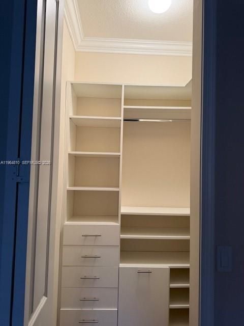 En Renta: $5,000 (3 camas, 3 baños, 2907 Pies cuadrados)