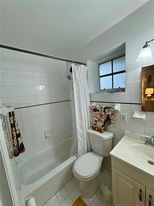 En Venta: $280,000 (0 camas, 1 baños, 392 Pies cuadrados)