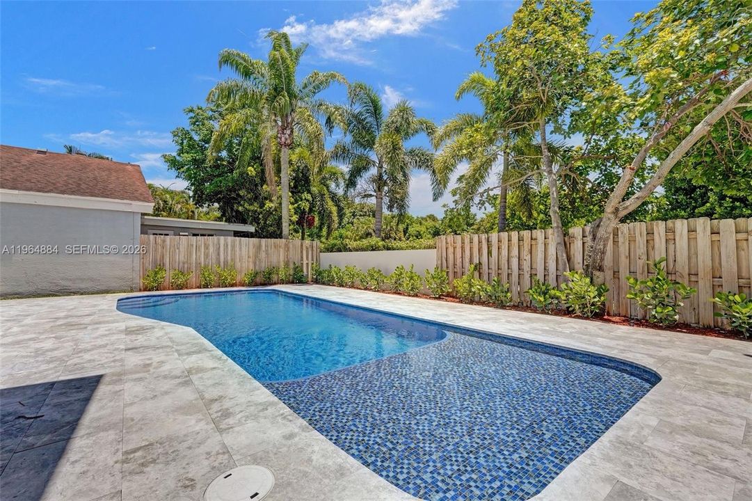 En Venta: $1,549,000 (4 camas, 2 baños, 2088 Pies cuadrados)
