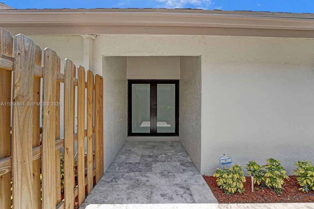 En Venta: $1,549,000 (4 camas, 2 baños, 2088 Pies cuadrados)