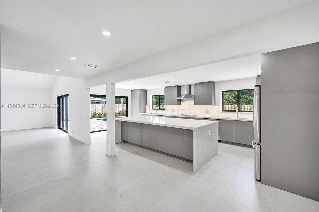 En Venta: $1,549,000 (4 camas, 2 baños, 2088 Pies cuadrados)