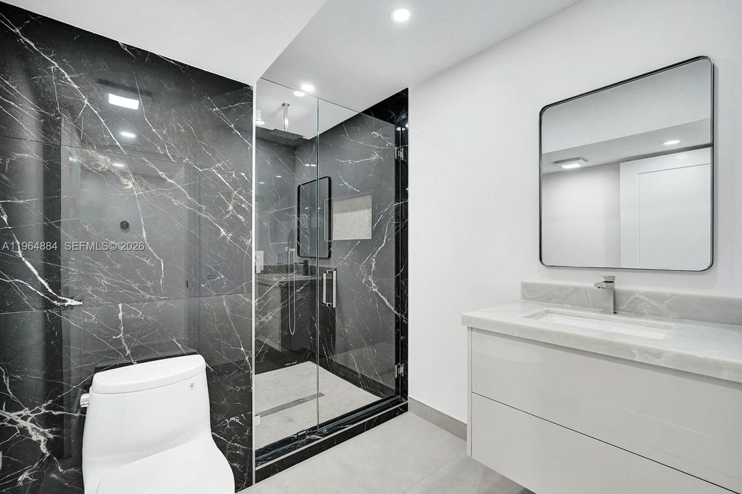 En Venta: $1,549,000 (4 camas, 2 baños, 2088 Pies cuadrados)
