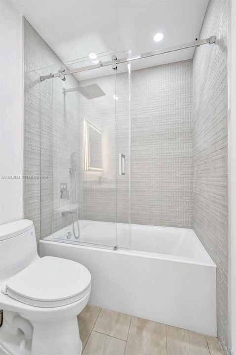 En Venta: $1,549,000 (4 camas, 2 baños, 2088 Pies cuadrados)
