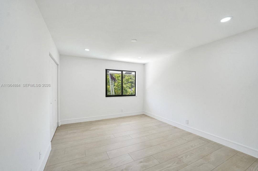 En Venta: $1,549,000 (4 camas, 2 baños, 2088 Pies cuadrados)