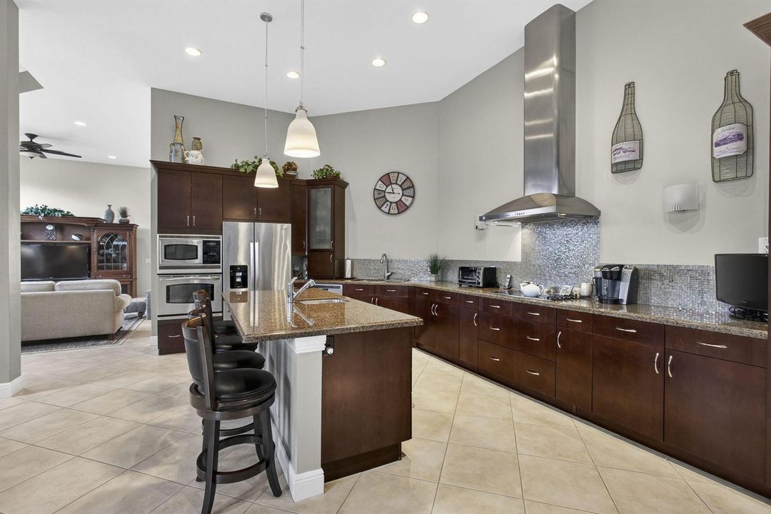 18-web-or-mls-Photo486