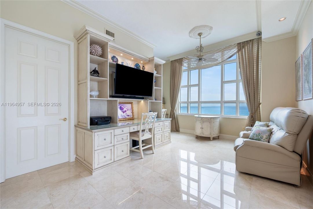 For Sale: $4,495,000 (3 beds, 4 baths, 4043 Square Feet)
