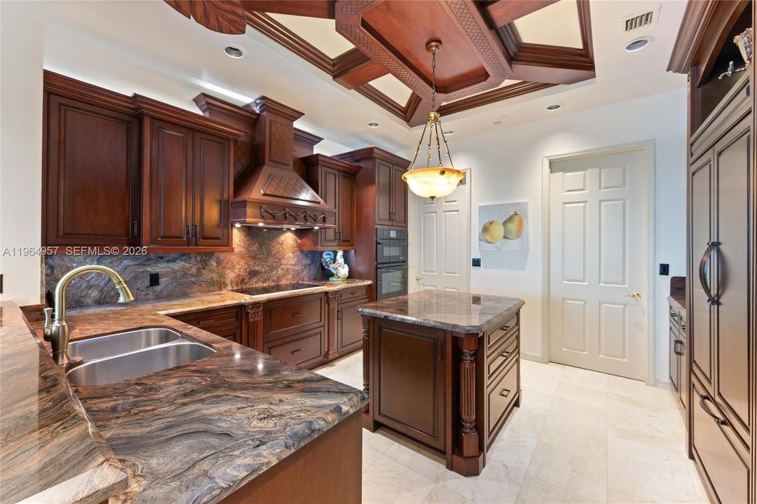 For Sale: $4,495,000 (3 beds, 4 baths, 4043 Square Feet)