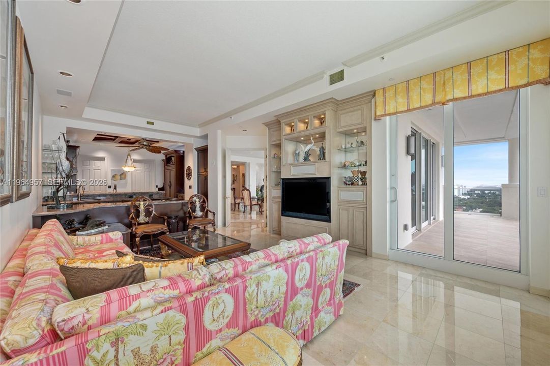 For Sale: $4,495,000 (3 beds, 4 baths, 4043 Square Feet)
