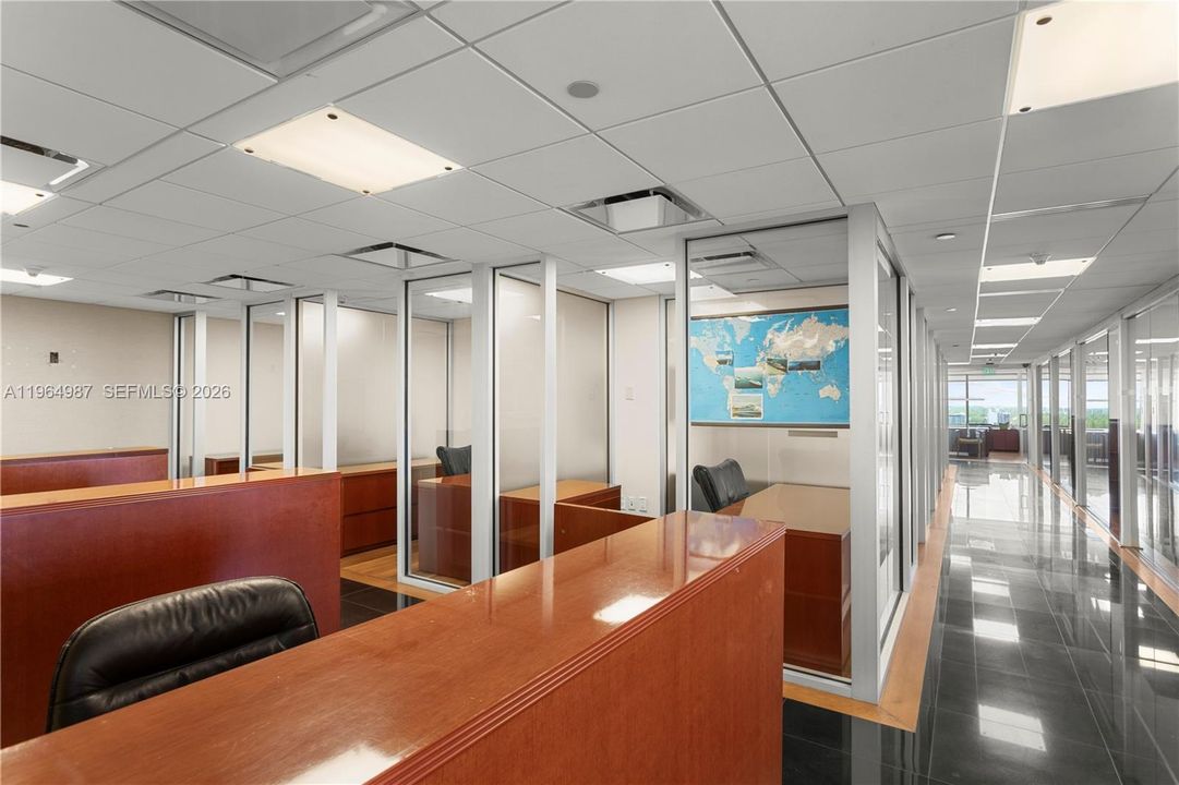 На продажу: $6,200,000 (0 спален, 0 ванн, 0 Квадратных фут)