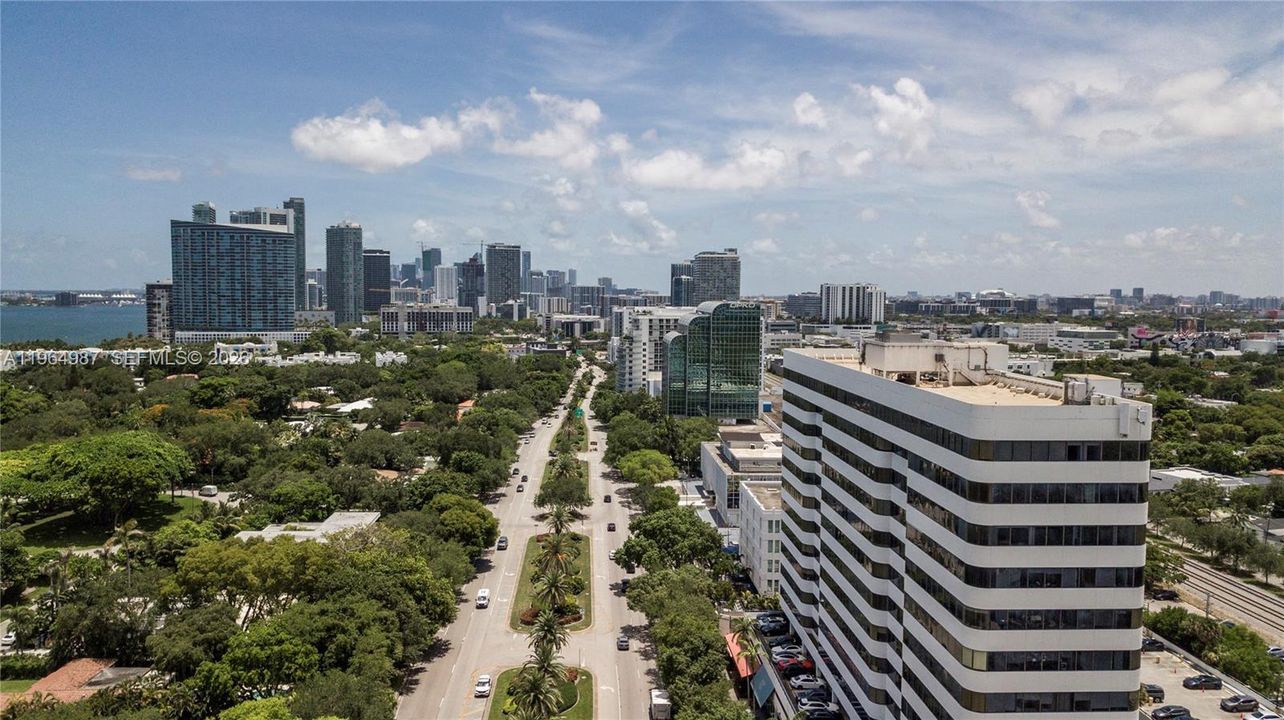 На продажу: $6,200,000 (0 спален, 0 ванн, 0 Квадратных фут)