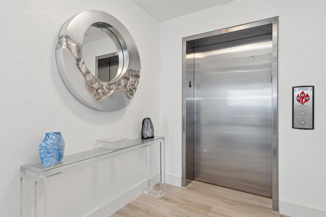 Private elevator