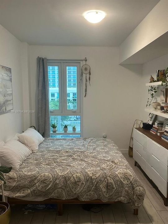 En Venta: $365,000 (1 camas, 1 baños, 560 Pies cuadrados)