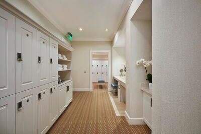 BallenIsles_Ladies_Locker_