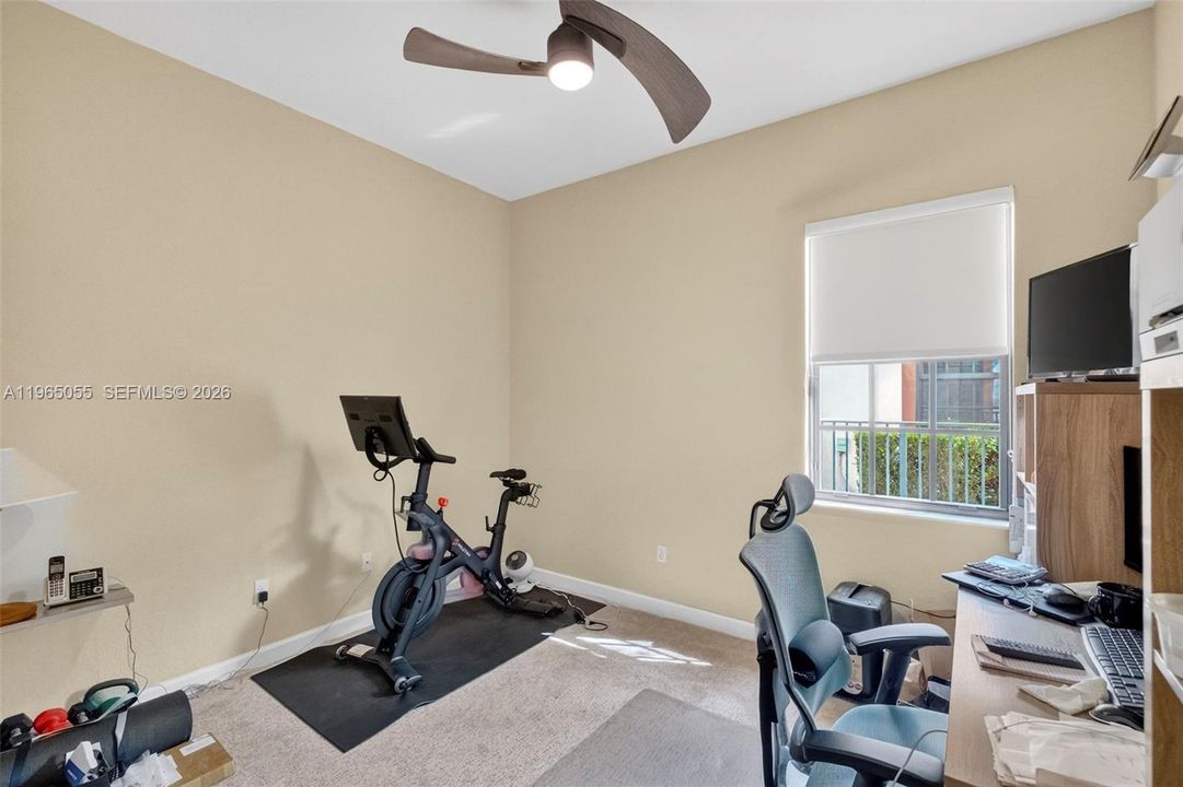 Activo con contrato: $1,349,999 (4 camas, 3 baños, 2480 Pies cuadrados)