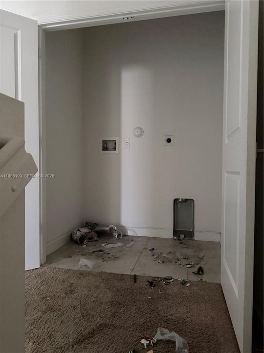Activo con contrato: $250,000 (3 camas, 2 baños, 1466 Pies cuadrados)