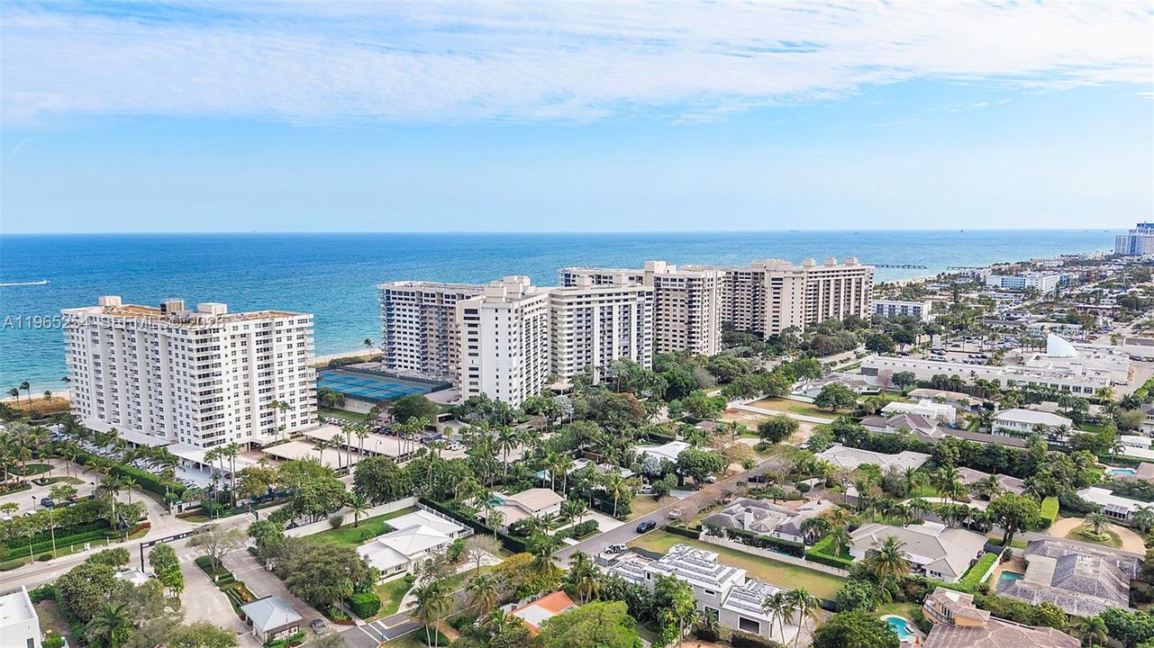 En Venta: $949,900 (2 camas, 2 baños, 1700 Pies cuadrados)