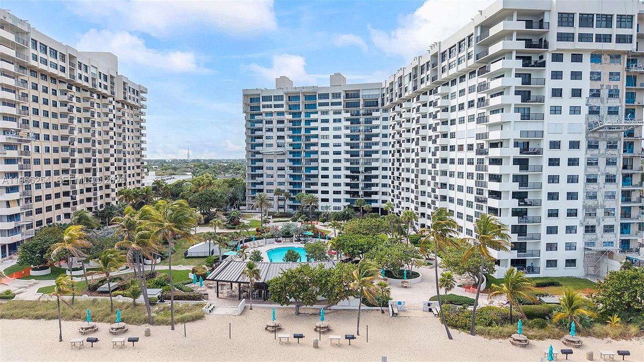 En Venta: $949,900 (2 camas, 2 baños, 1700 Pies cuadrados)