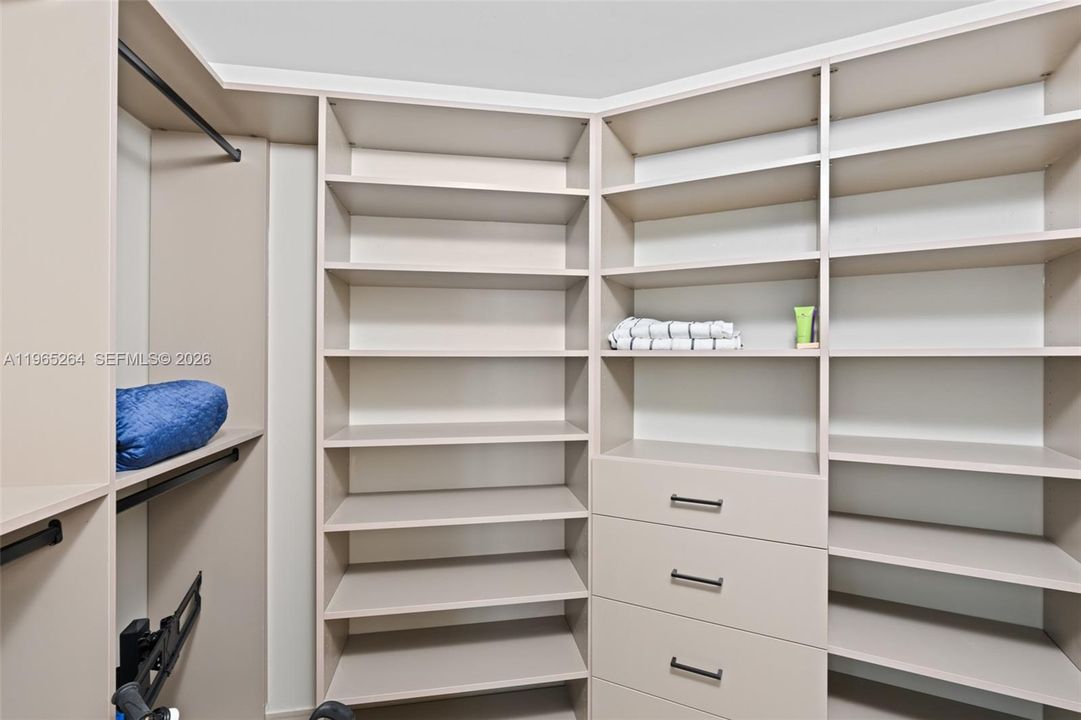 En Venta: $359,000 (1 camas, 1 baños, 594 Pies cuadrados)