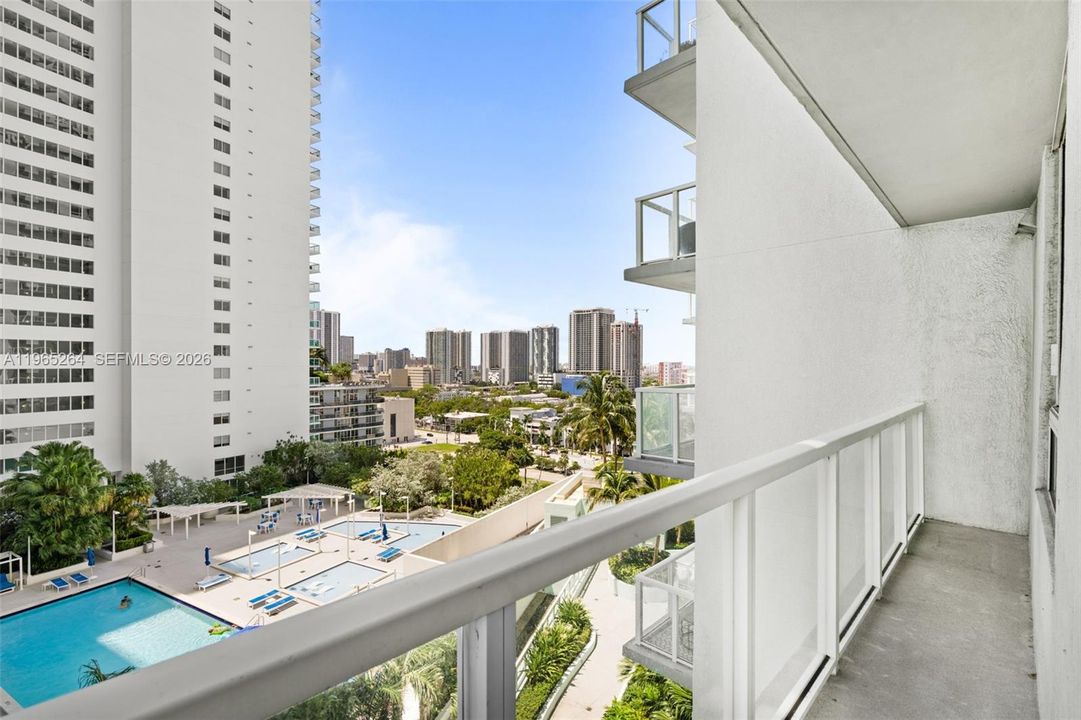 En Venta: $359,000 (1 camas, 1 baños, 594 Pies cuadrados)