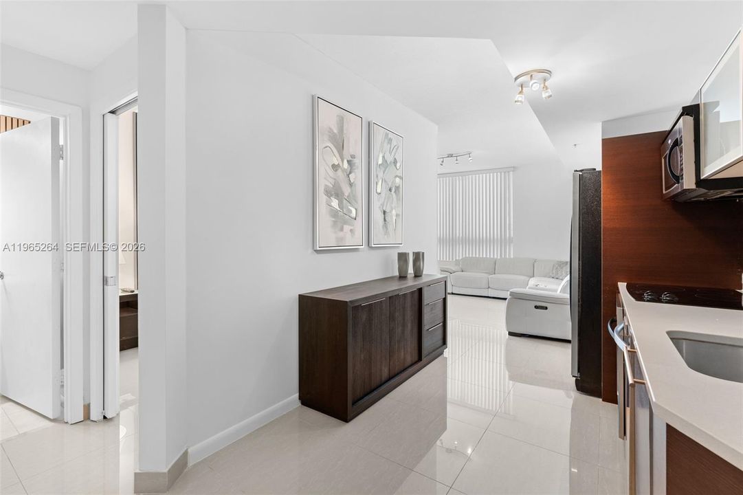 En Venta: $359,000 (1 camas, 1 baños, 594 Pies cuadrados)