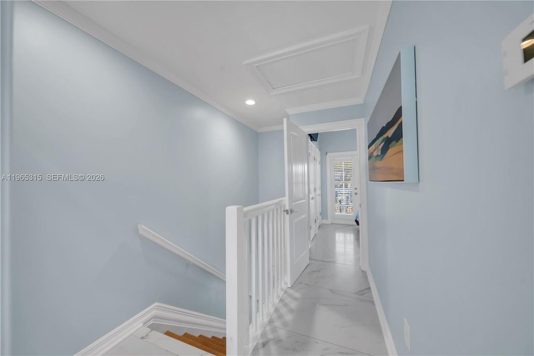 En Venta: $639,000 (2 camas, 2 baños, 900 Pies cuadrados)