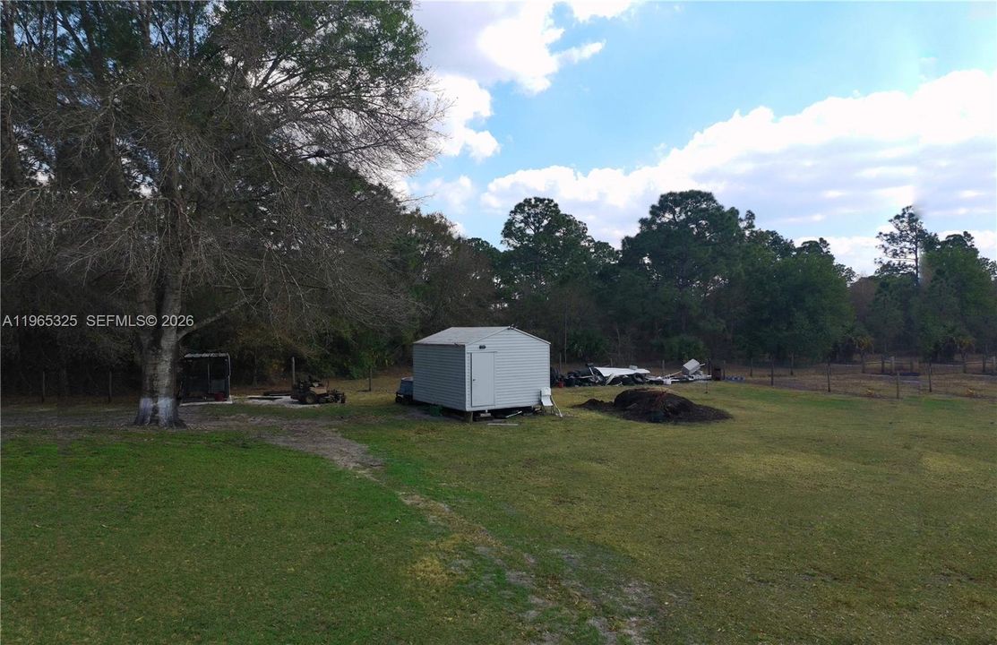 En Venta: $515,000 (3 camas, 2 baños, 2200 Pies cuadrados)