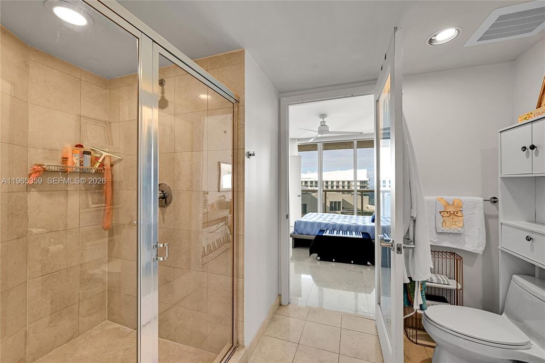 For Sale: $1,244,000 (2 beds, 2 baths, 1458 Square Feet)