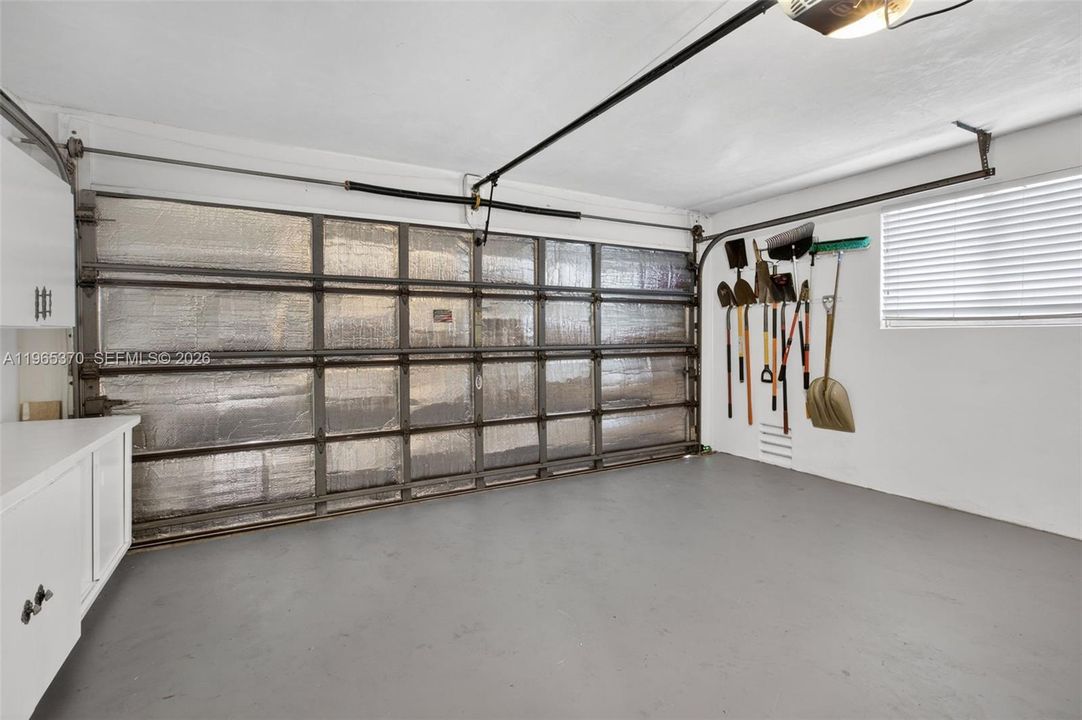 2-Car Garage