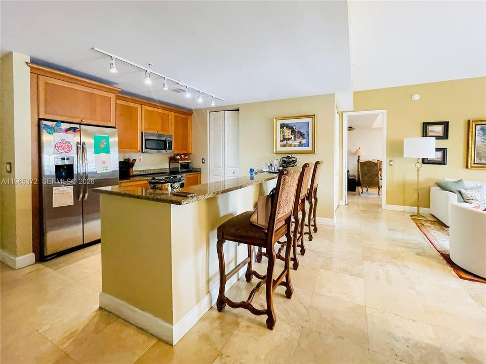 En Venta: $998,000 (3 camas, 2 baños, 1611 Pies cuadrados)