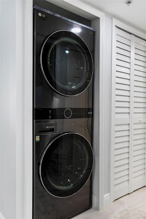 LG Washer & Dryer