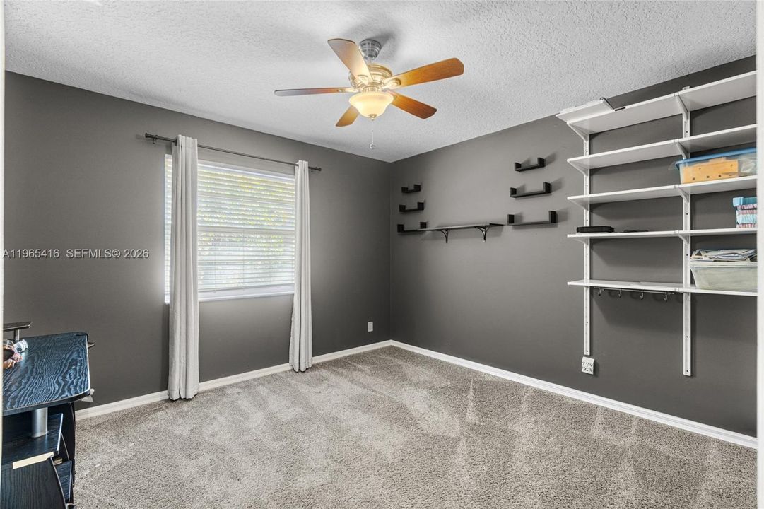 For Sale: $660,000 (3 beds, 2 baths, 1899 Square Feet)
