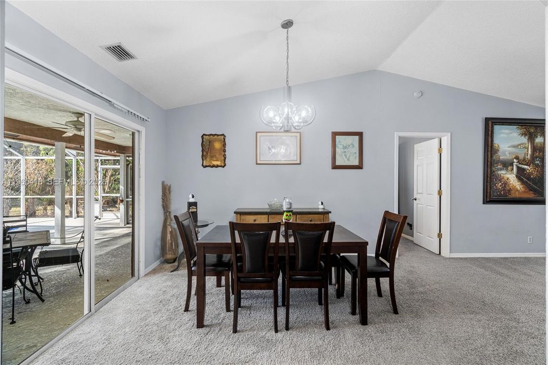 For Sale: $660,000 (3 beds, 2 baths, 1899 Square Feet)