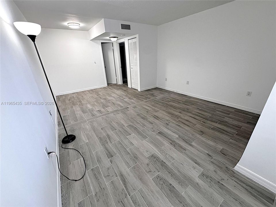 En Venta: $178,500 (1 camas, 1 baños, 764 Pies cuadrados)