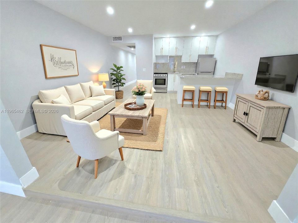 For Sale: $99,999 (1 beds, 1 baths, 495 Square Feet)