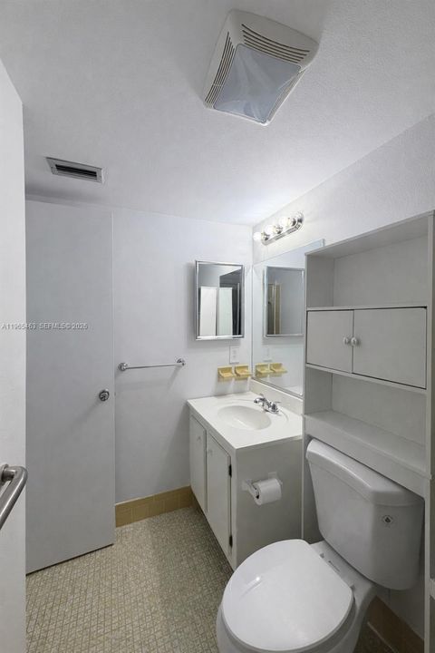 En Venta: $80,000 (2 camas, 2 baños, 990 Pies cuadrados)