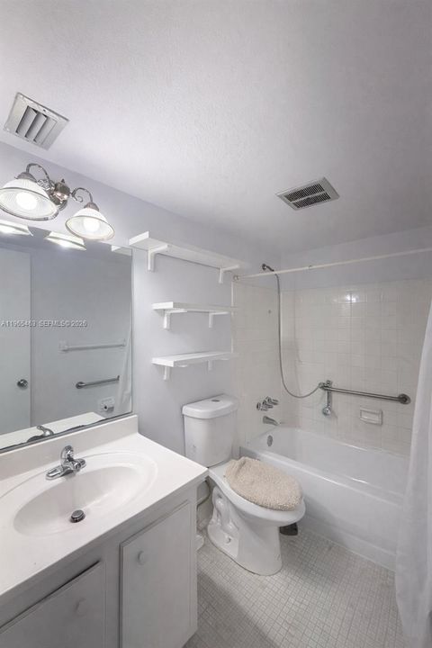 En Venta: $80,000 (2 camas, 2 baños, 990 Pies cuadrados)