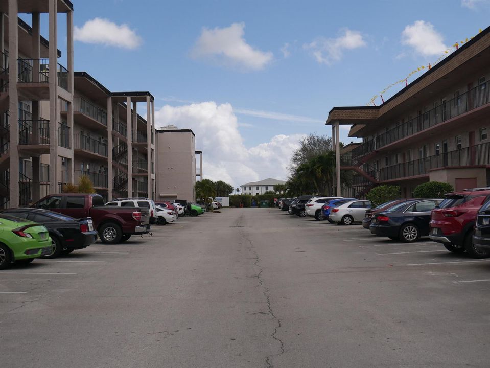 Lakeside village parking