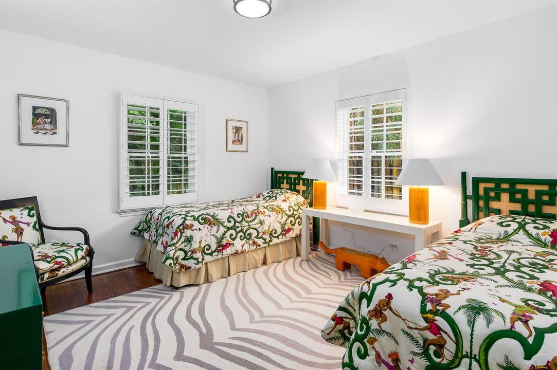 425 Seaspray - MLS-4