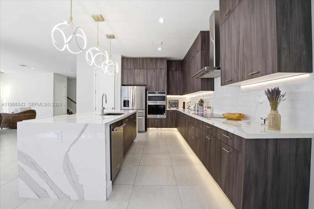 Active With Contract: $1,800,000 (4 beds, 3 baths, 3436 Square Feet)