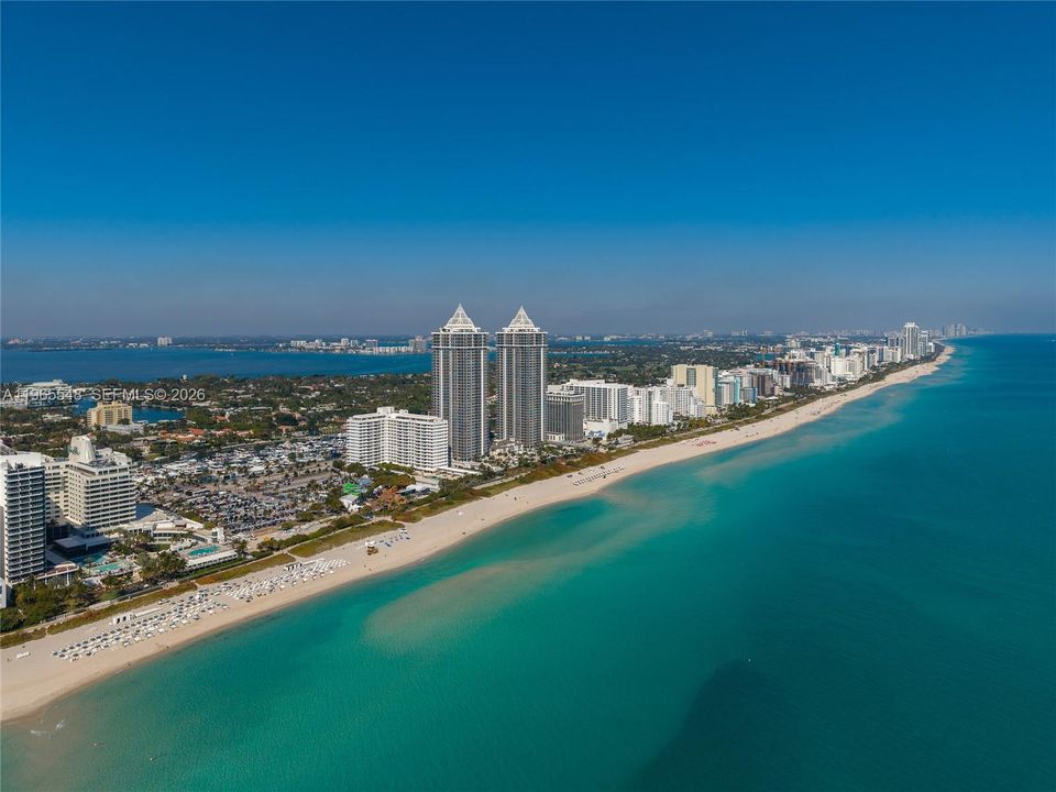 На продажу: $2,295,000 (3 спален, 2 ванн, 1554 Квадратных фут)