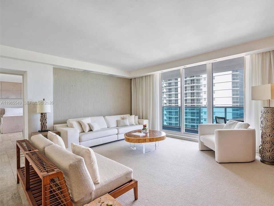 For Sale: $6,900,000 (3 beds, 3 baths, 1952 Square Feet)